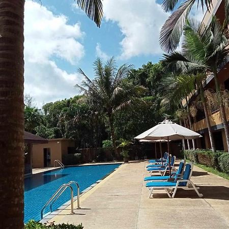 Naiyang Beach Hotel Sha Plus Пхукет Экстерьер фото