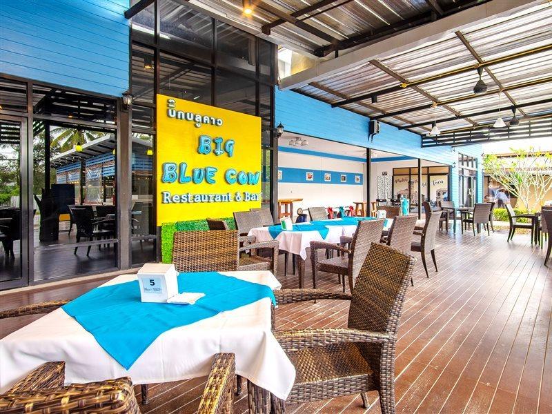 Naiyang Beach Hotel Sha Plus Пхукет Экстерьер фото