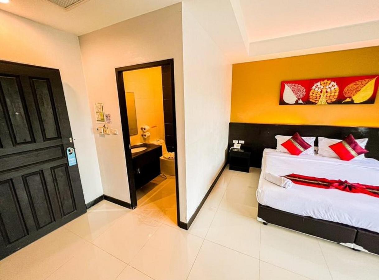 Naiyang Beach Hotel Sha Plus Пхукет Экстерьер фото