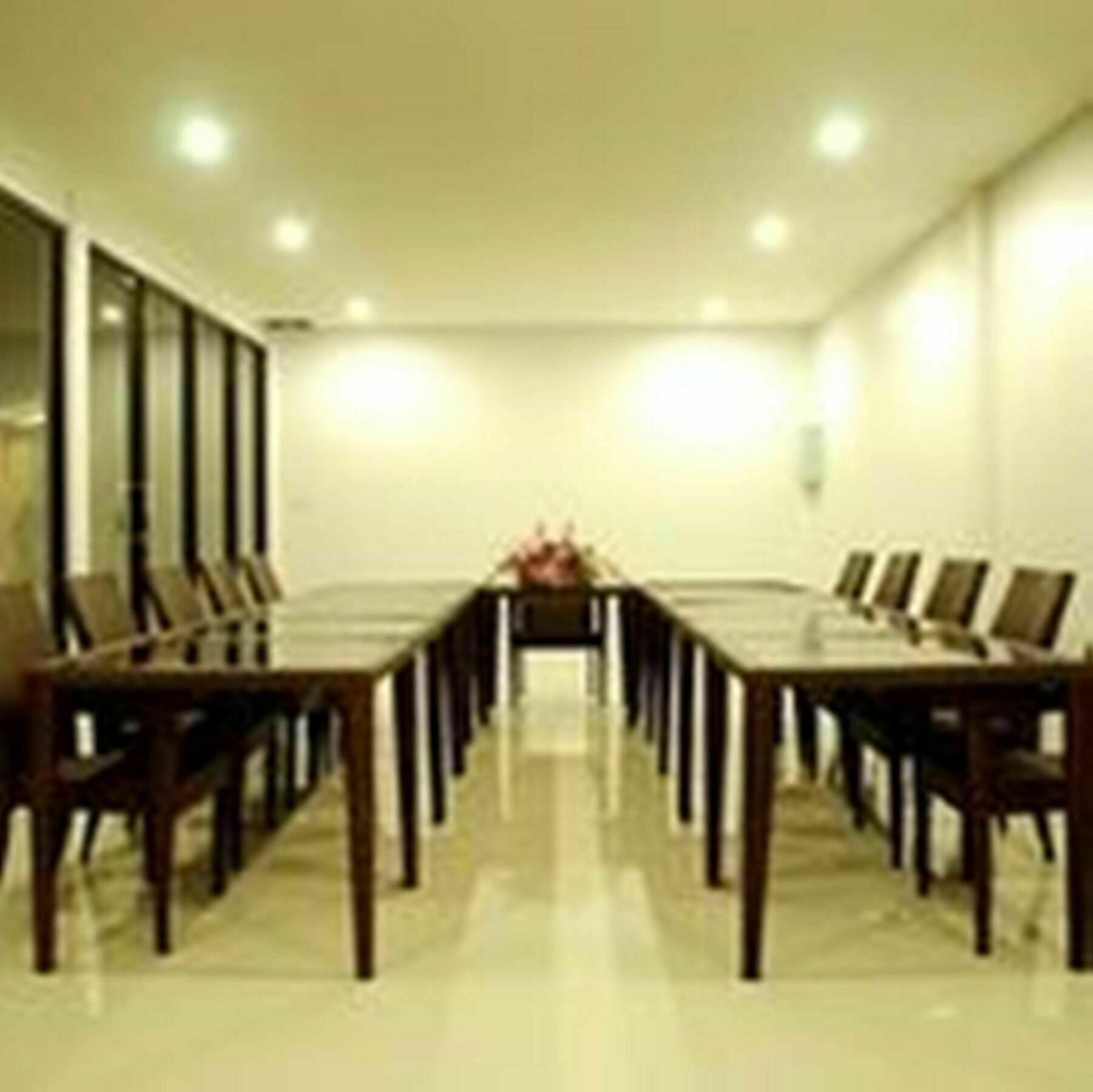 Naiyang Beach Hotel Sha Plus Пхукет Экстерьер фото